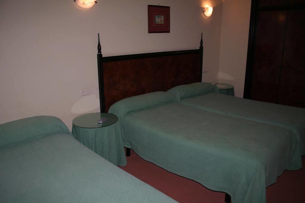 Hotel Canal Unquera Luaran gambar