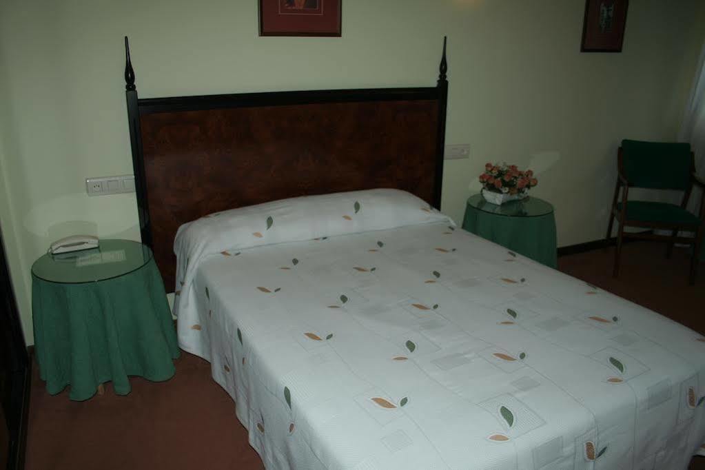 Hotel Canal Unquera Luaran gambar