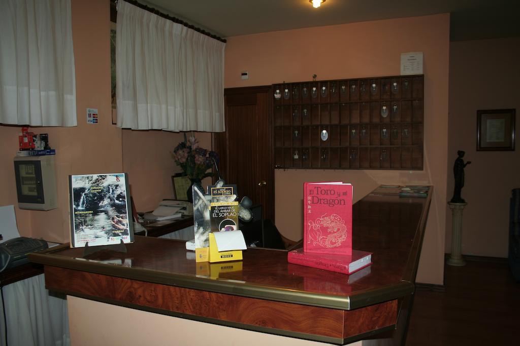 Hotel Canal Unquera Luaran gambar